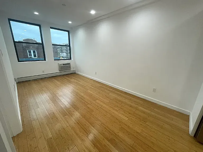 239 Utica Ave #2F — Photo 6