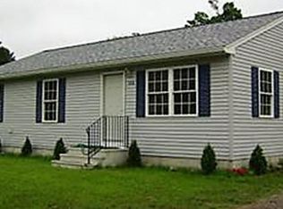 8 Birch Hill Rd, Palmer, MA 01069