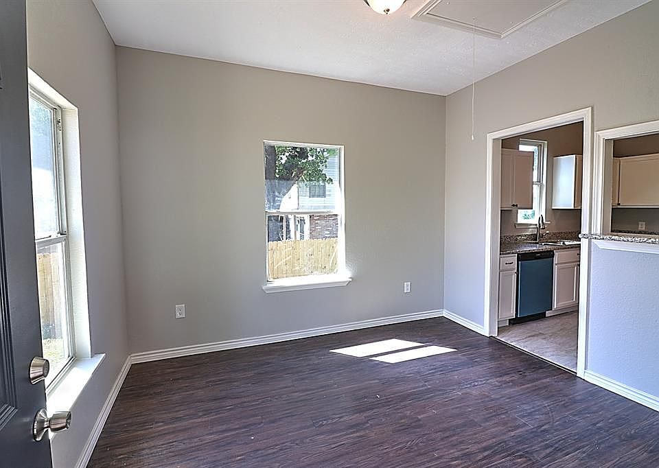 1st image of 7921 Brays St #B