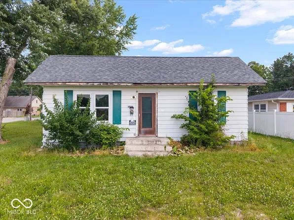 1530 Holland St, Noblesville, IN 46060