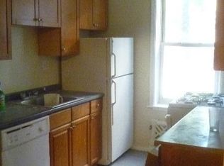8 Farrington Ave APT 2A, Allston, MA 02134