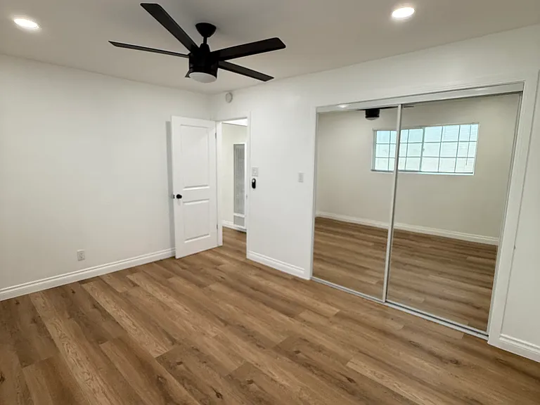 4316 Howard Ave — Photo 7