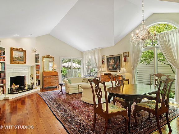 2nd image of 489 Park Barrington Dr