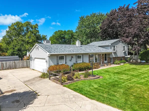 650 Calvin Ct, Green Bay, WI 54302