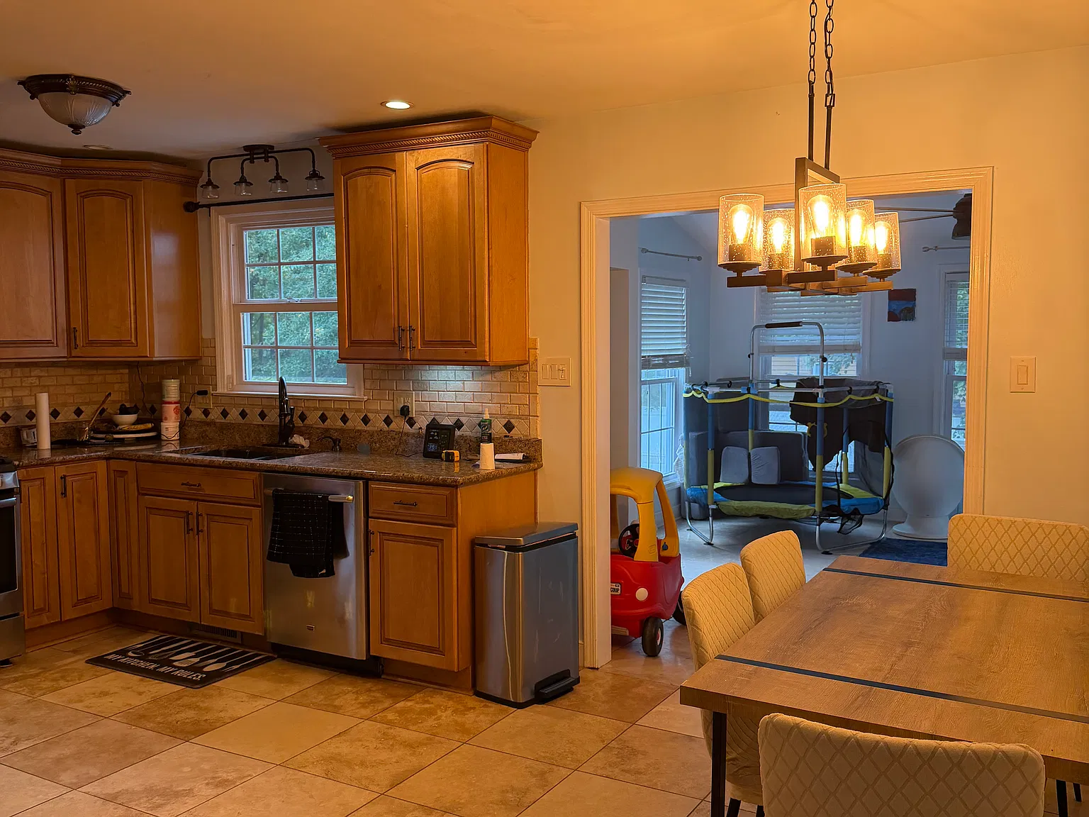 14809 Esther Ln — Photo 3