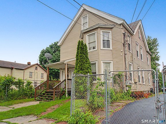 3rd image of 319 Carroll Avenue