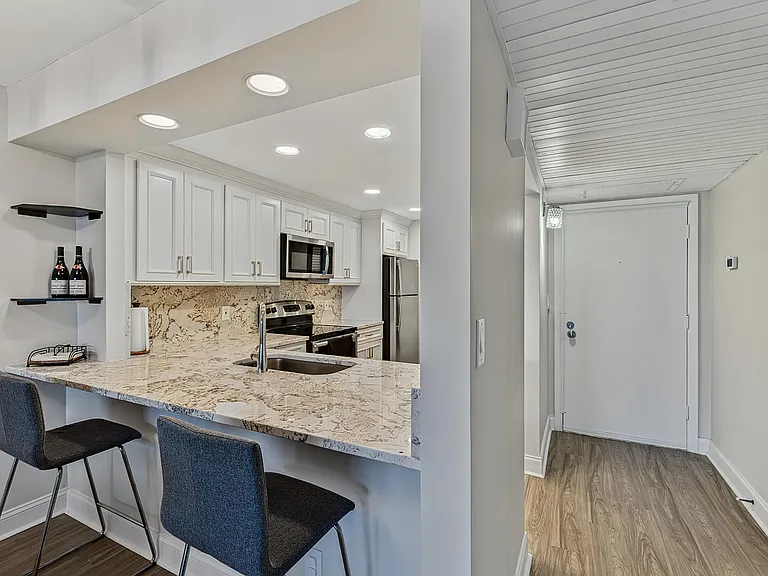 4 Royal Palm Way #3020 — Photo 9