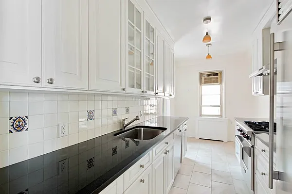 Sold by Town Residential | media 4