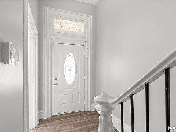 2nd image of 2927 Harper St