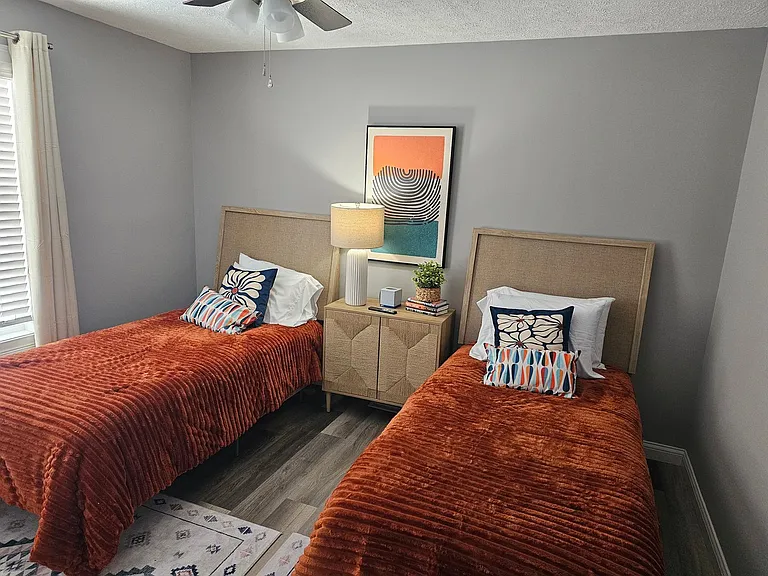 795 Country Club Dr — Photo 15