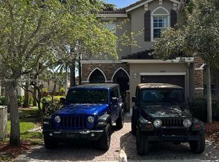 8882 SW 226th Ter #8882, Miami, FL 33190