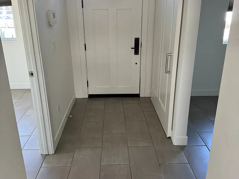 2622 Madison St — Photo 9