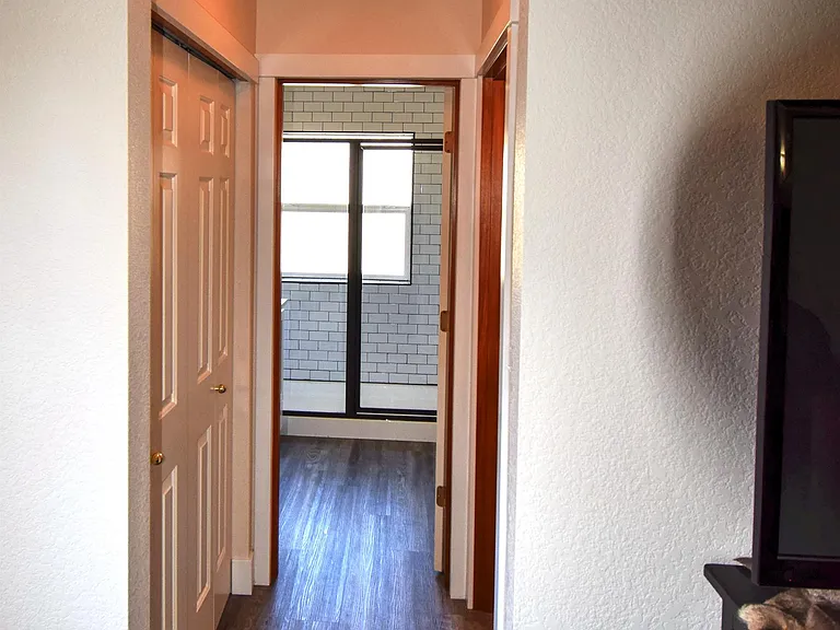 2918 Lohman Ct SE — Photo 31