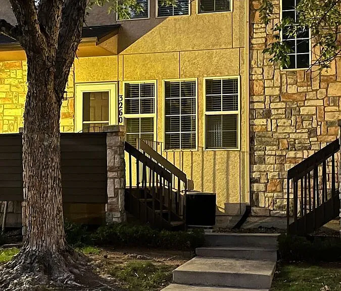 3260 Capstan Way — Photo 32