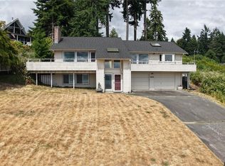 800 Thorndyke Rd, Port Ludlow, WA 98365