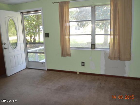 5th image of 7096 Park City Dr
