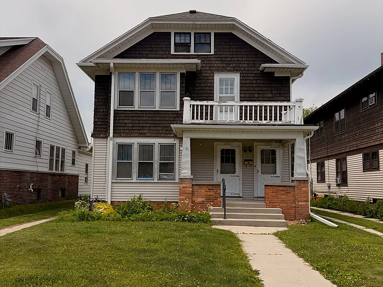2226 N 6th St — Photo 1