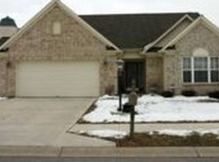 18744 Round Lake Rd, Noblesville, IN 46060