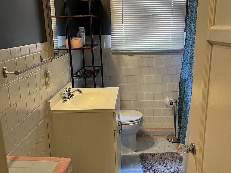 607 Hauser Blvd #2 — Photo 23