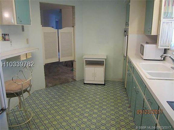 5th image of 5250 NE 17th Ter