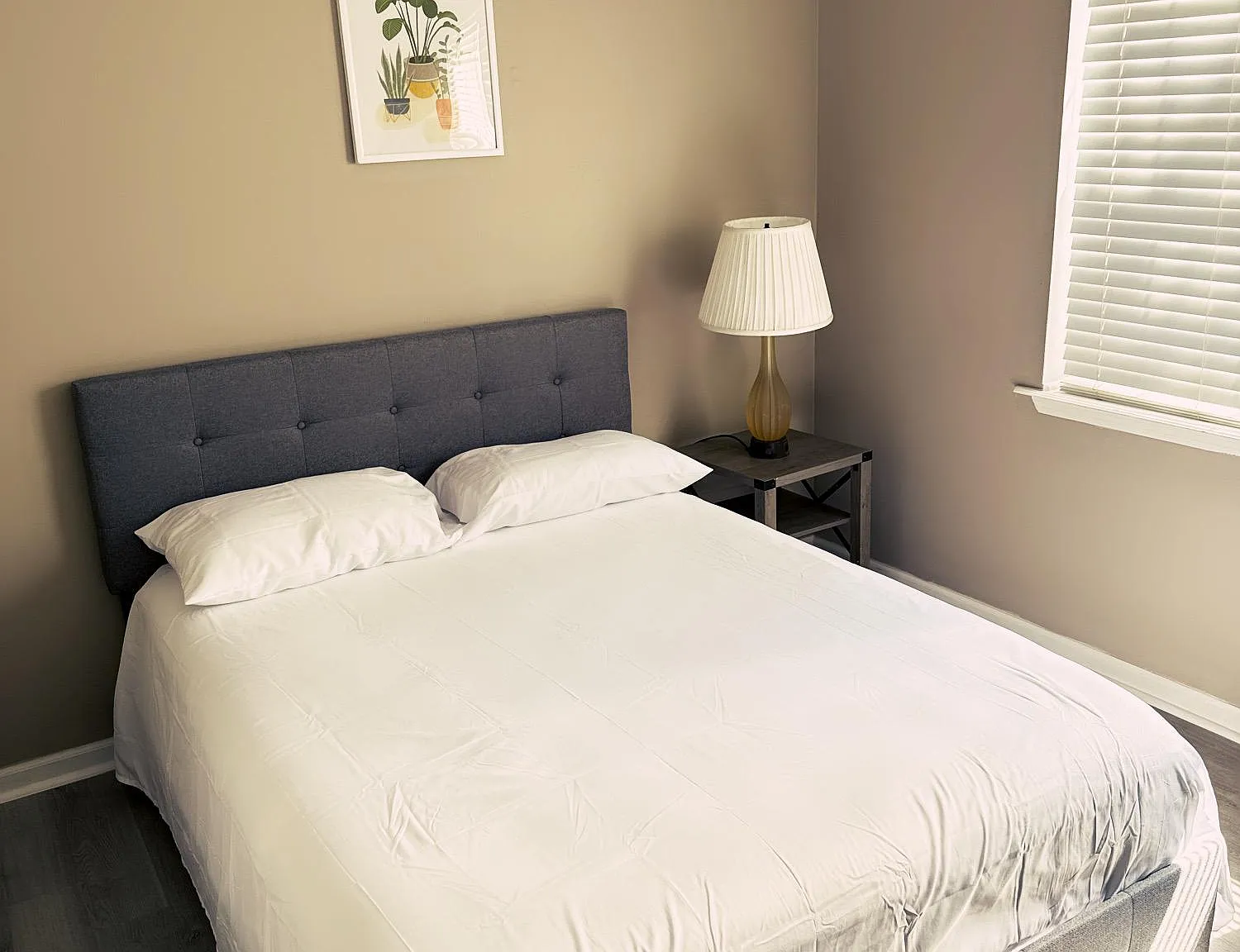 4 bed, 4.0 bath, 1744 sqft, $1,061 — Photo 1