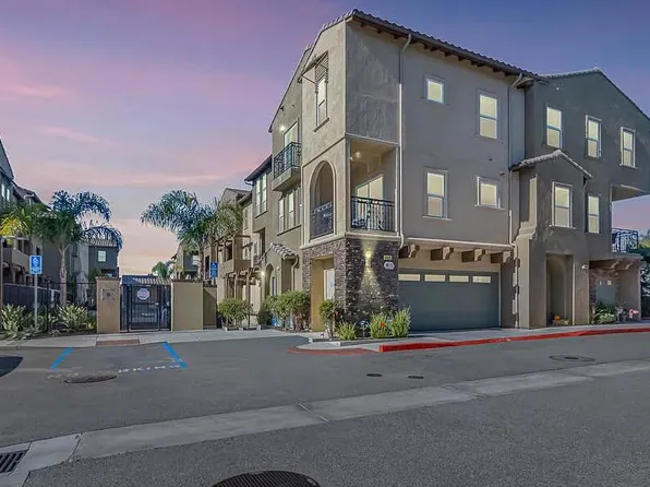 2644 Outrider Ln, Camarillo, CA 93012