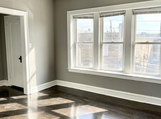 1618 N Tripp Ave #3E, Chicago, IL 60639