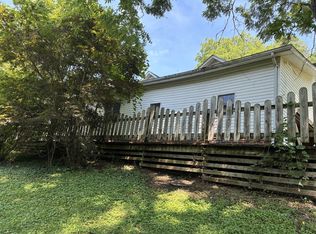 1420 Storys Run Rd, Cheshire, OH 45620