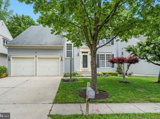 8019 Moss Bank Dr, Laurel, MD 20724