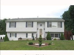 11 Masthay Cir, Southington, CT 06489