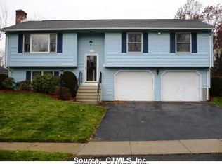 44 Foxcroft Rd, Enfield, CT 06082