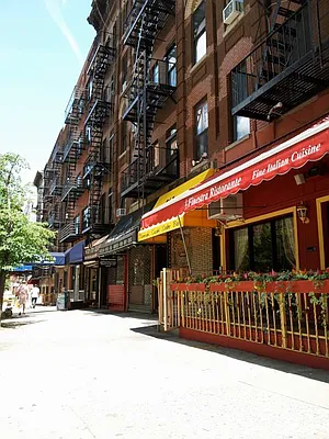 Rented by Authentic Realty | media 10