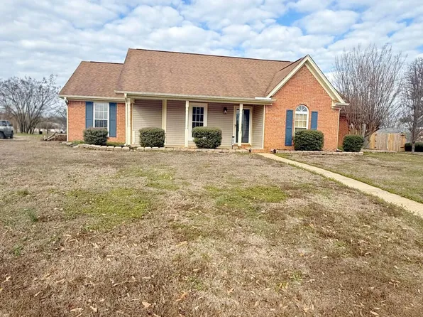 2608 Huckleberry Trl, Tupelo, MS 38801
