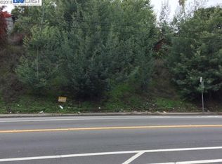 5037 Macarthur Blvd, Oakland, CA