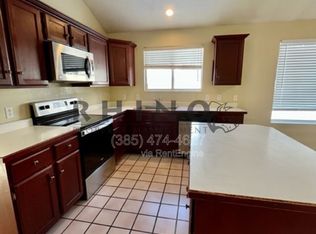 10319 S Ashley Park Dr, Sandy, UT 84092