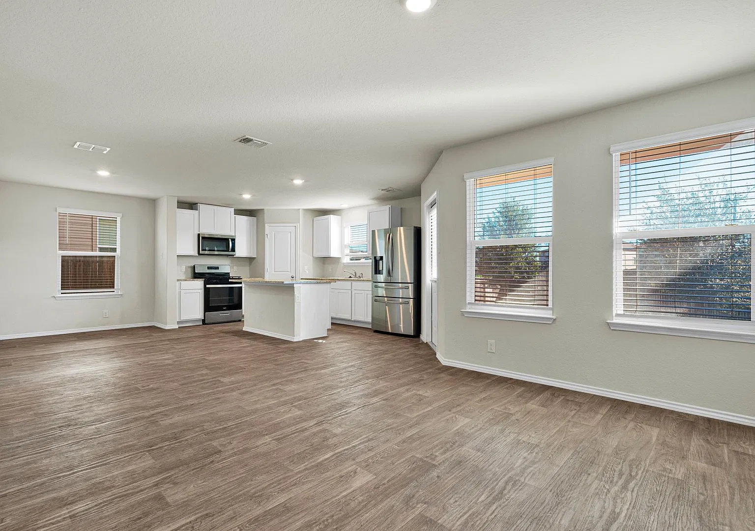 Charming 3 Bed 2.5 Bath Home in Redbird Ranch with Resort-Style Amenities! — Photo 3