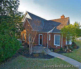 1st image of 3600 Dorothy Ln N