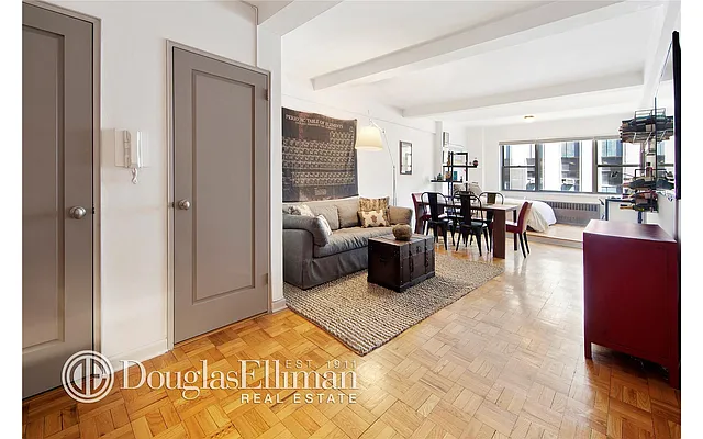 Rented by Douglas Elliman | media 9