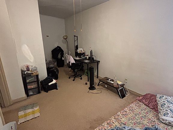 4th image of 5800 Ellsworth Ave APT 11