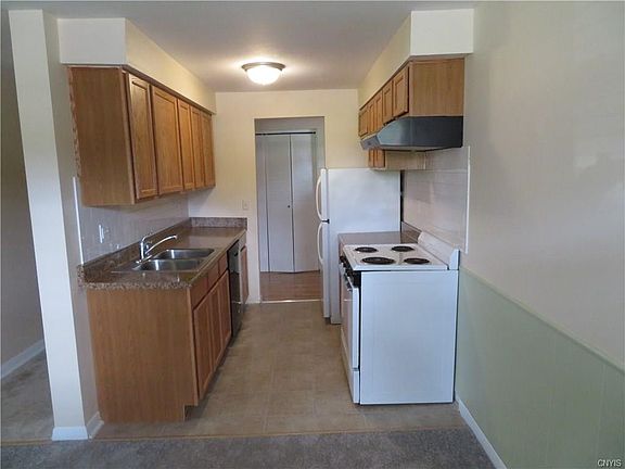 4th image of 474 Idlewood Blvd