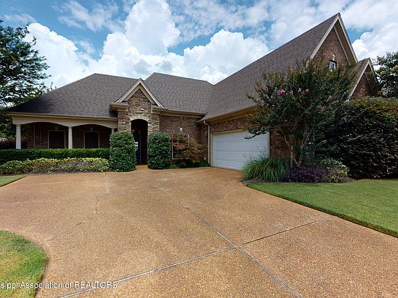 4th image of 3736 Kenton Dr