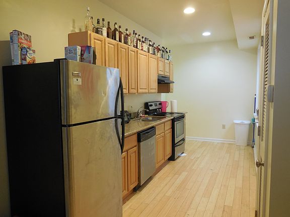 4th image of 1514 N 17th St APT 2