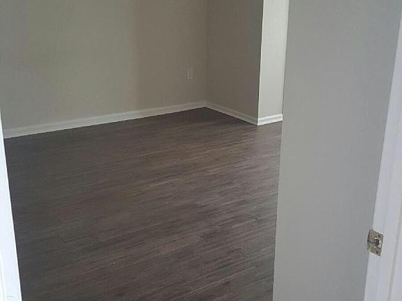 2nd image of 800 S Dakota Ave APT 414