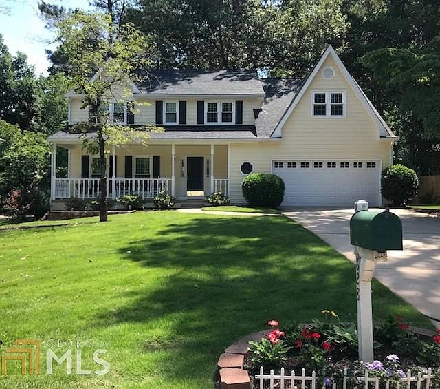 1st image of 828 Yarmouth Ct