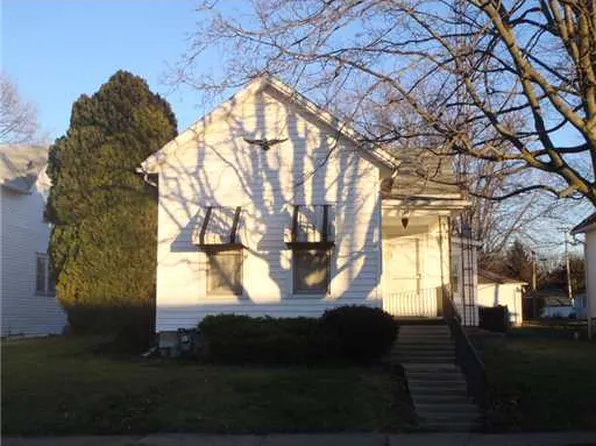 404 Cleveland St, Piqua, OH 45356