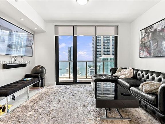 2nd image of 1010 Brickell Ave #Cu-2403