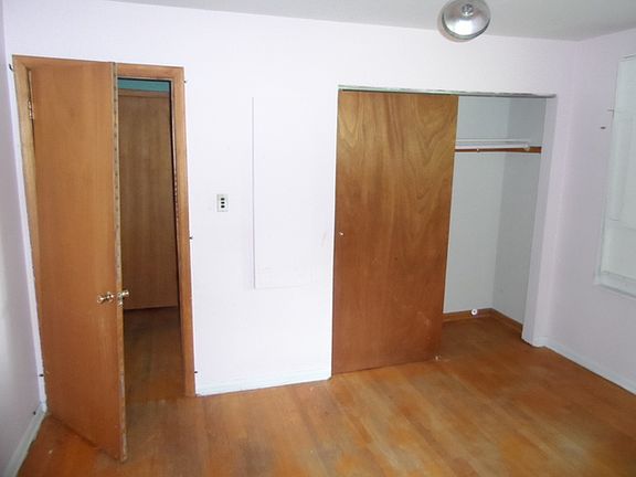 5th image of 16446 Belleplaine Dr