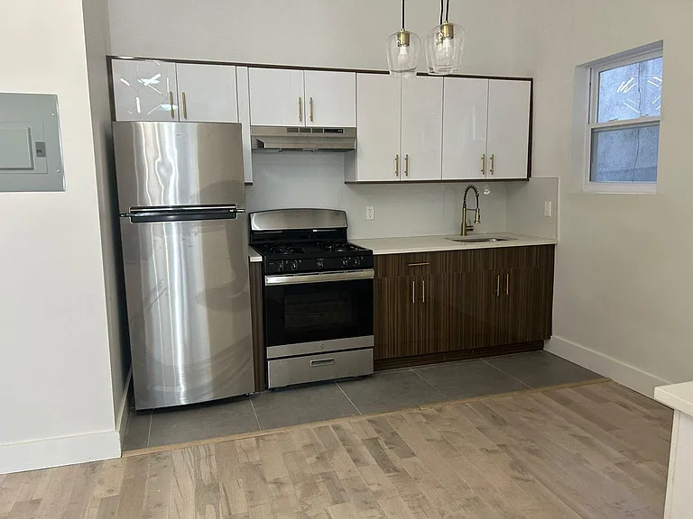 42 Johnston Ave #2 — Photo 1