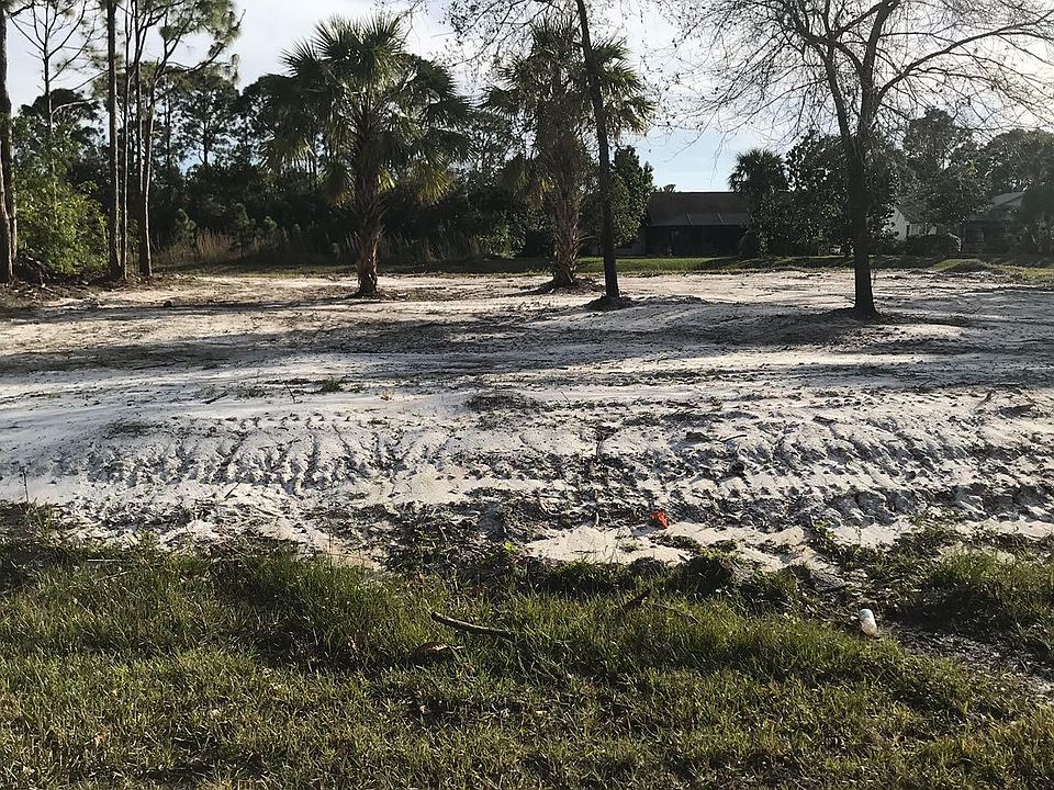 1st image of 144 SW Carter Avenue