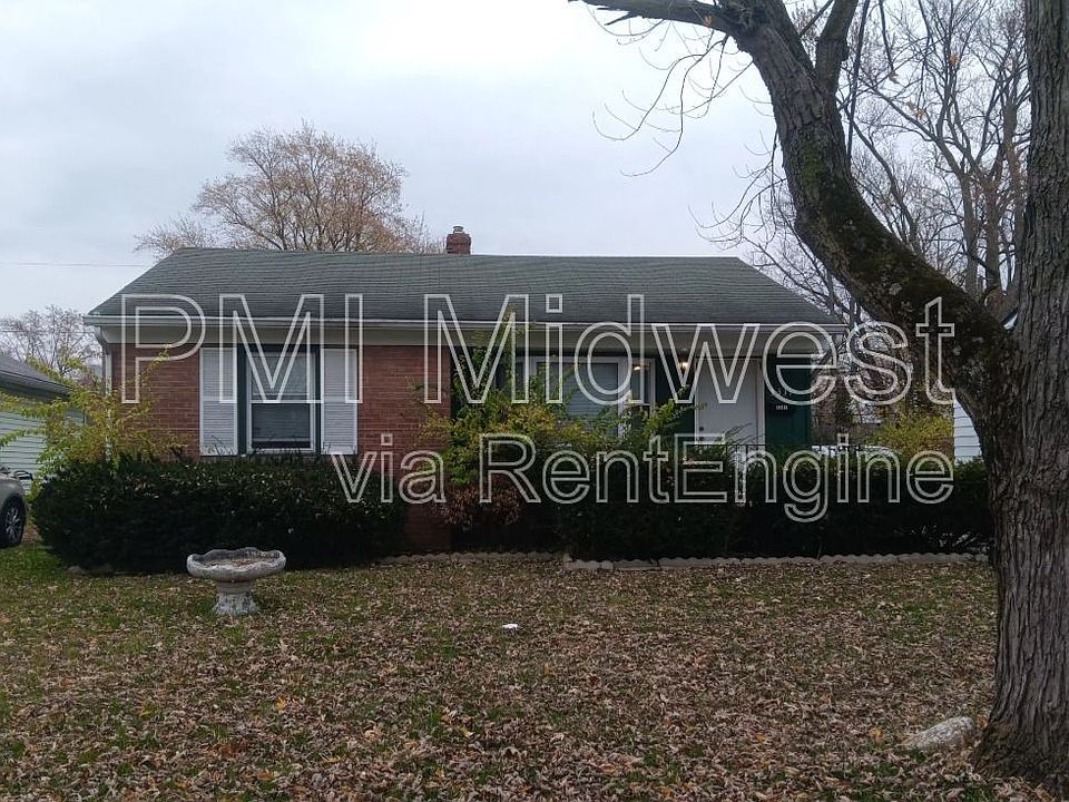 2nd image of 3331 Manor Ct